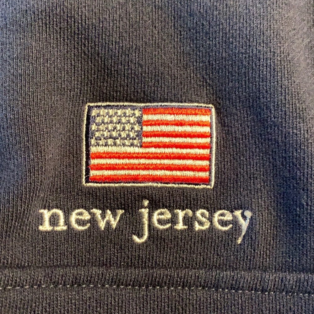 Navy New Jersey Vineyard Vines quarter zip - Picture 3 of 7